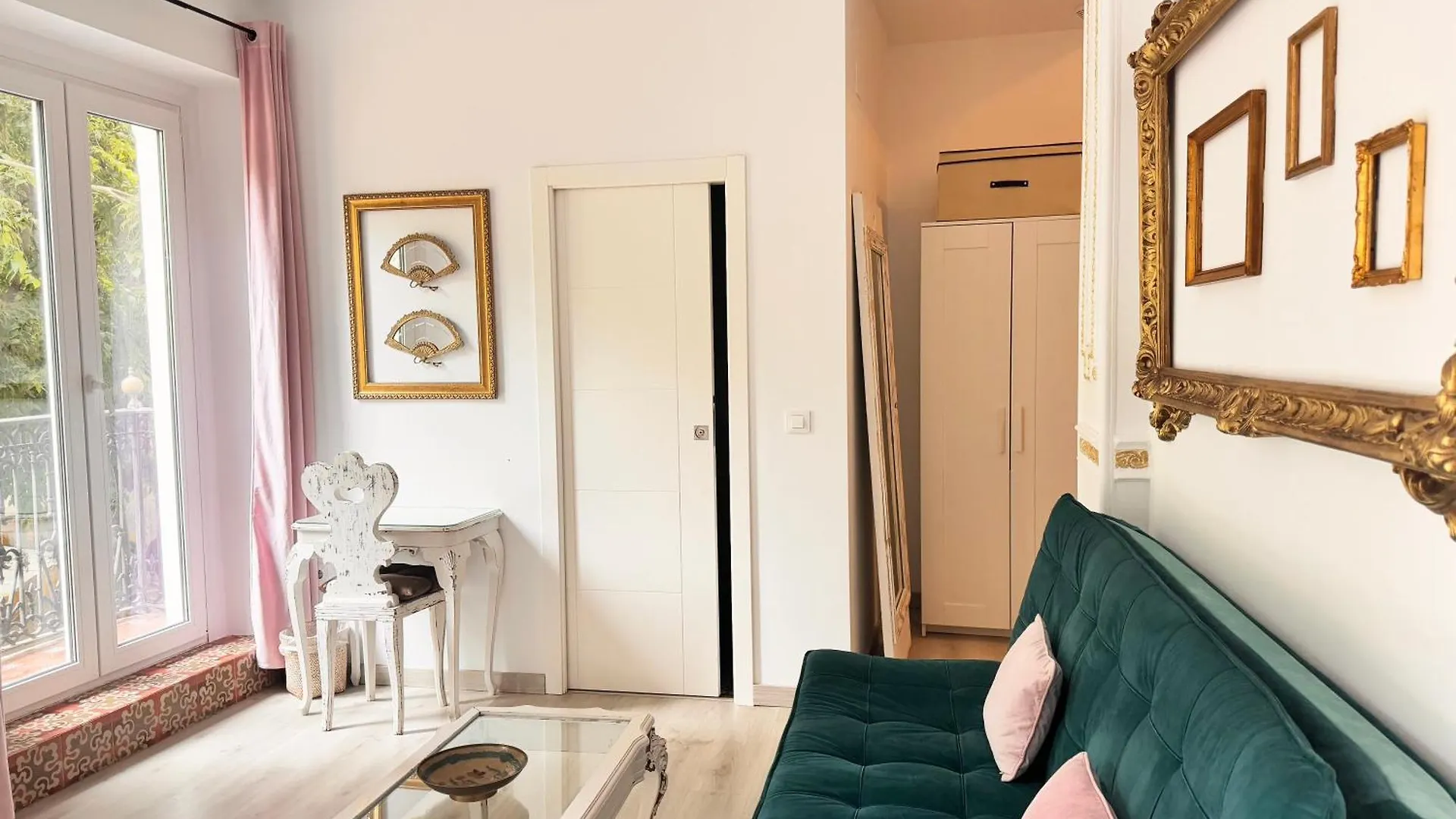 Privatunterkunft Palace House Hercules - Apartments Sevilla
