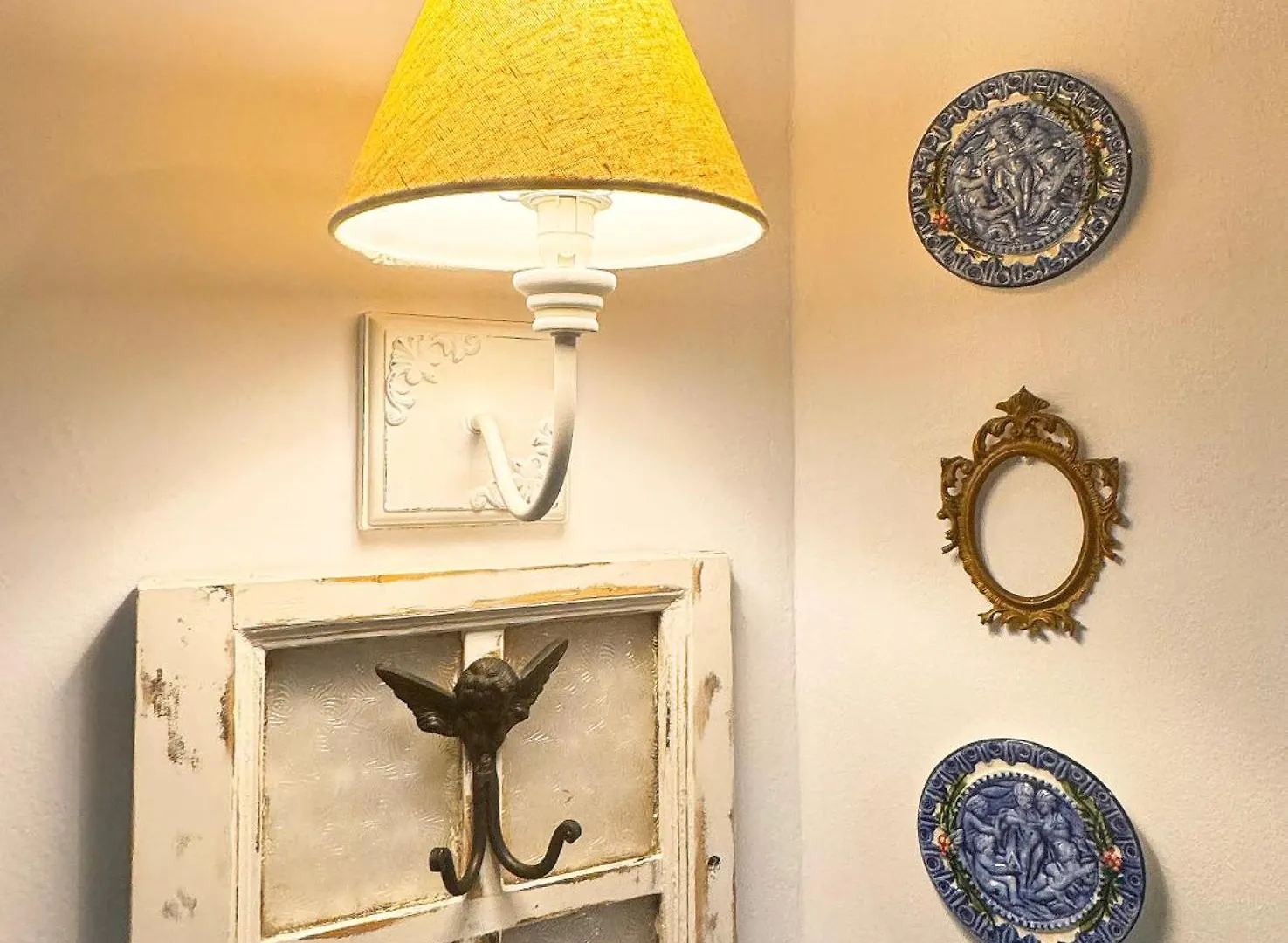Homestay Palace House Hercules - Apartments Seville Spain