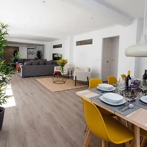 Appartamento Isg Downtown Family Haven Free Parking Spot, Siviglia