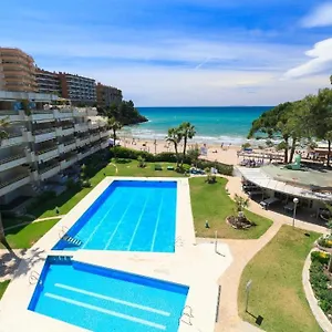 https://uhc-playamero-family-complex-aacc.catalonia-hotels.com