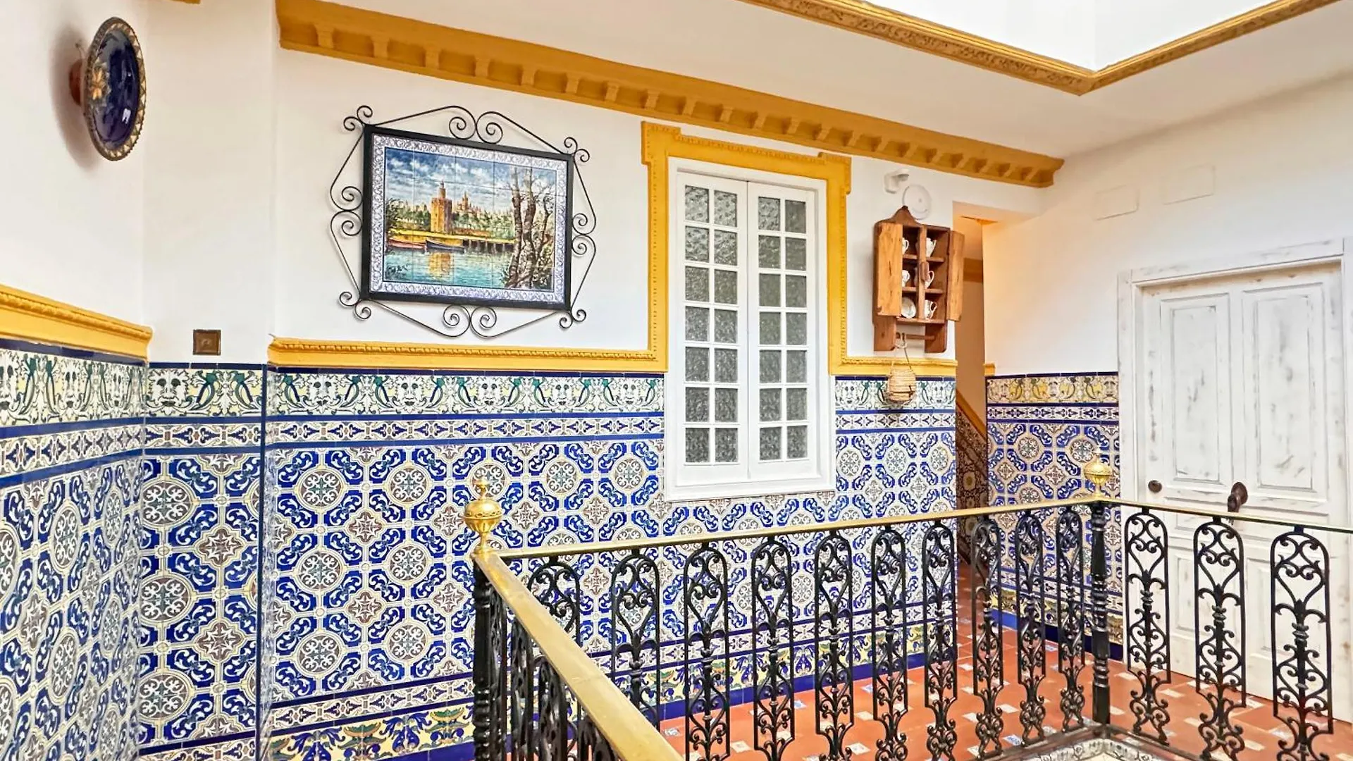 Palace-House Hércules 92 Siviglia Alloggio in famiglia